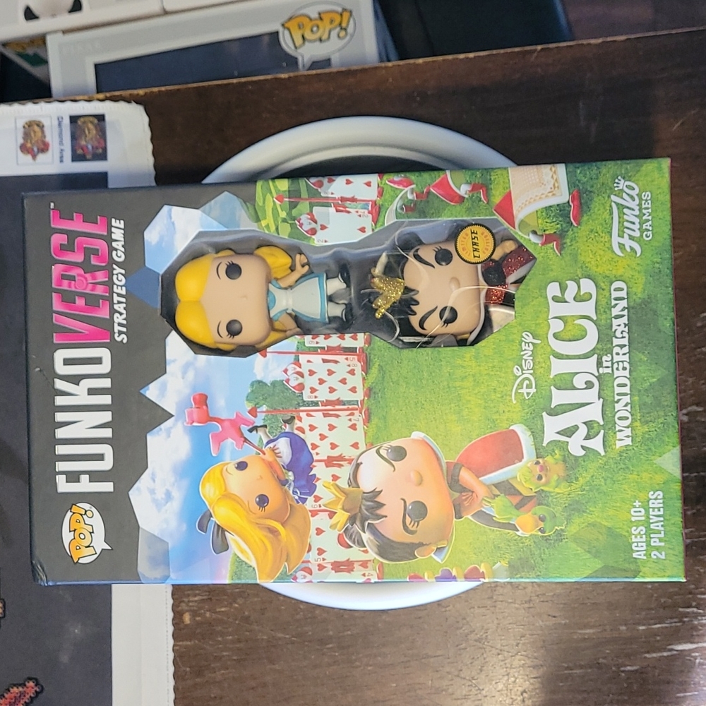 Funkoverse Alice in Wonderland Chase
